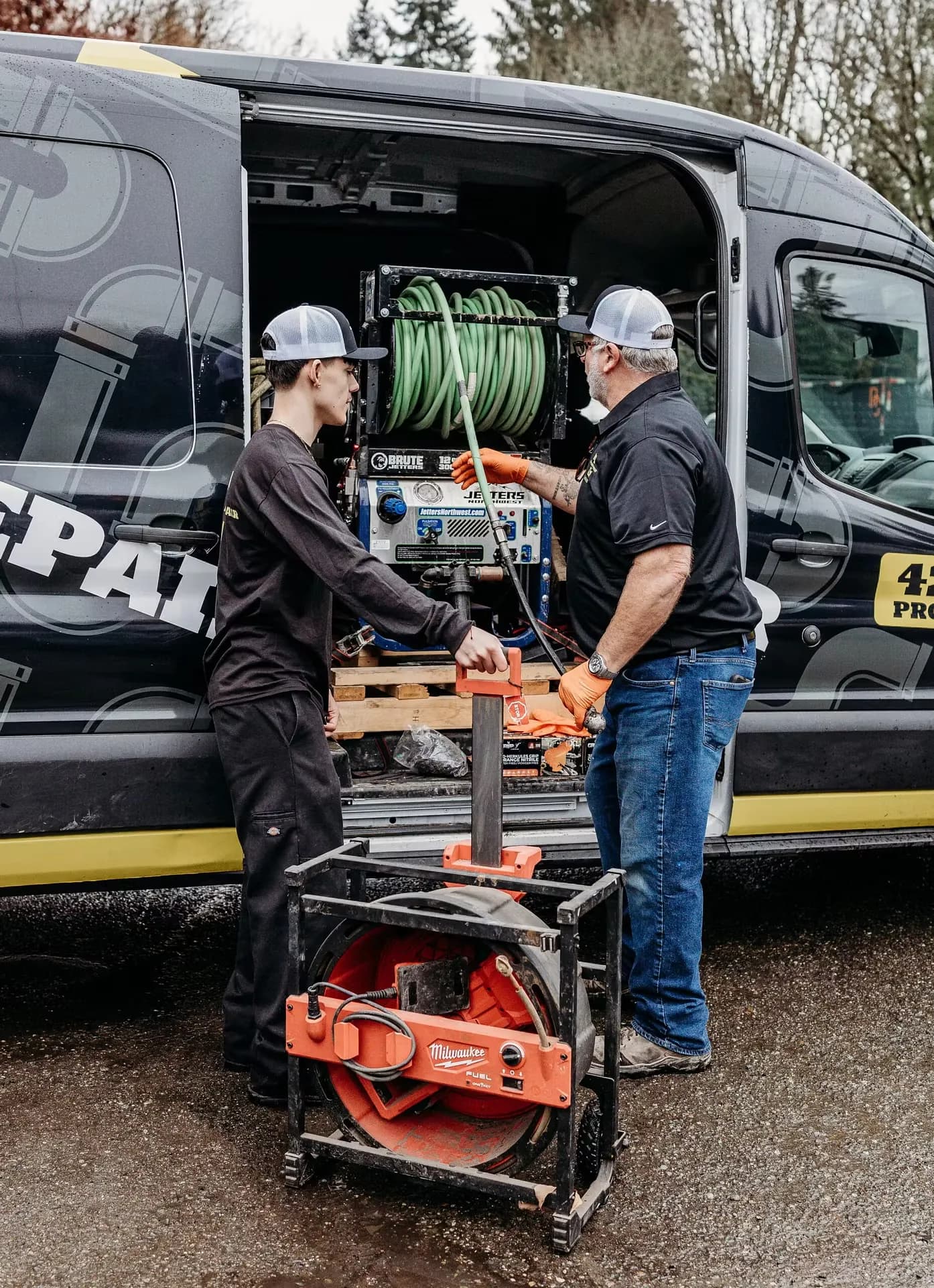 Pro Sewer Repair technician running a sewer camera inspection in Tacoma