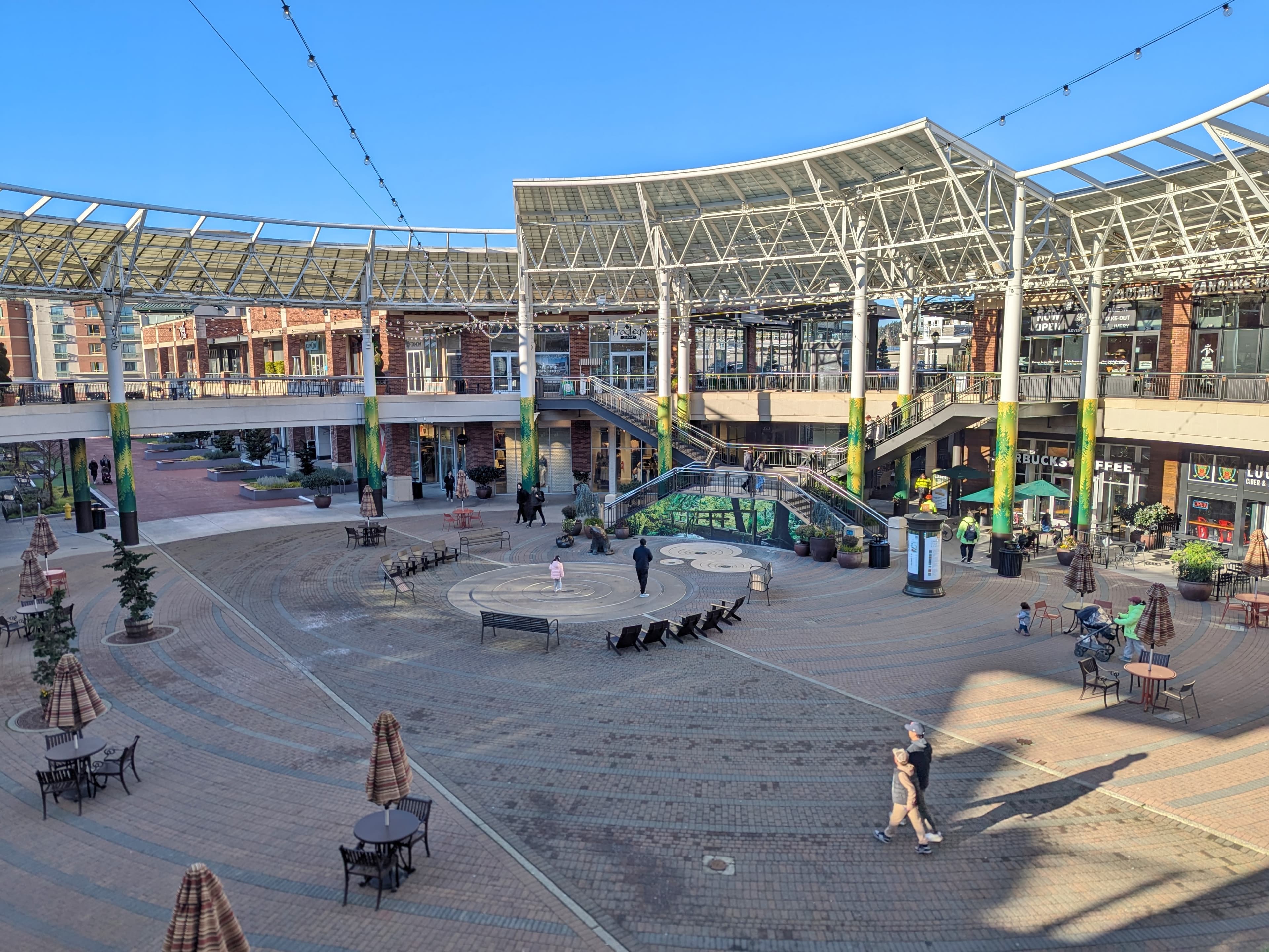 Redmond Town Center main plaza in Redmond, Washington